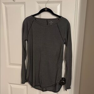 Athleta Gray Long Sleeve Tee